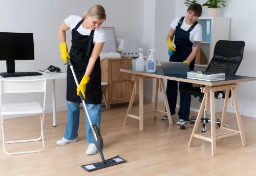 Nettoyage de bureau professionnel à Savignac-Lédrier